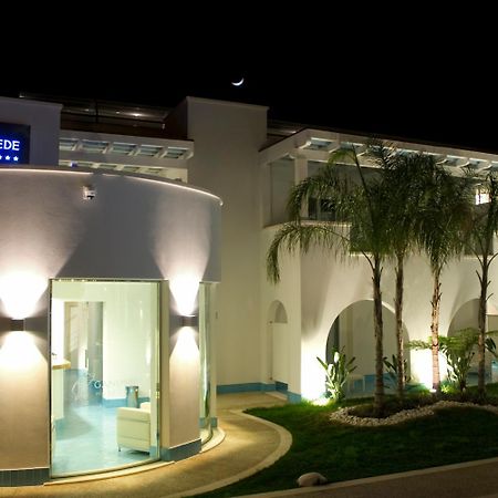 Ganimede Hotel Сперлонга Экстерьер фото