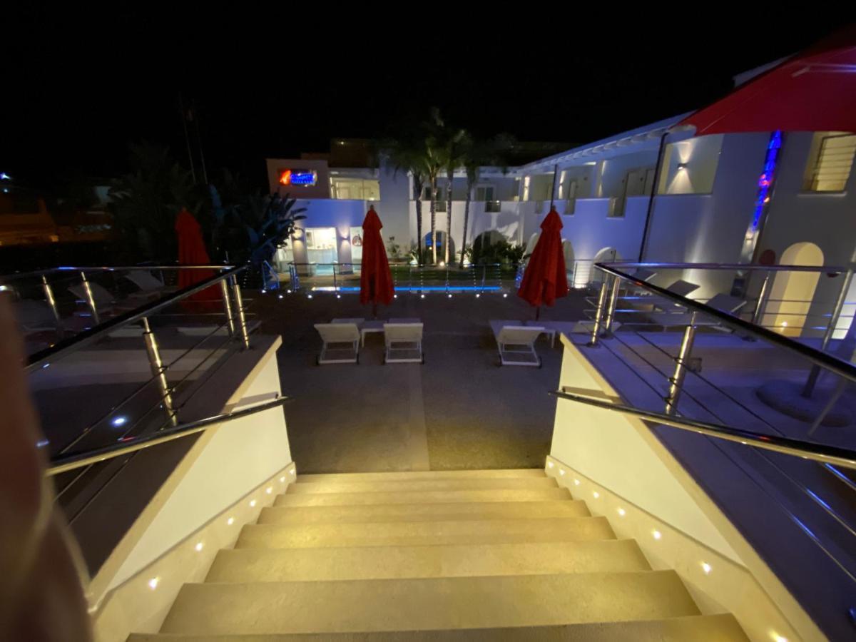 Ganimede Hotel Сперлонга Экстерьер фото